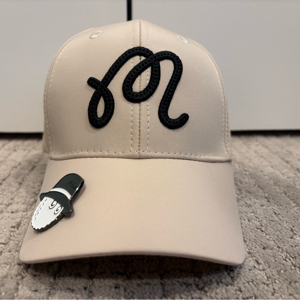 Malbon Golf Hat w/ Buckets Ball Marker Tan/Black NWOT SHIPS FROM USA